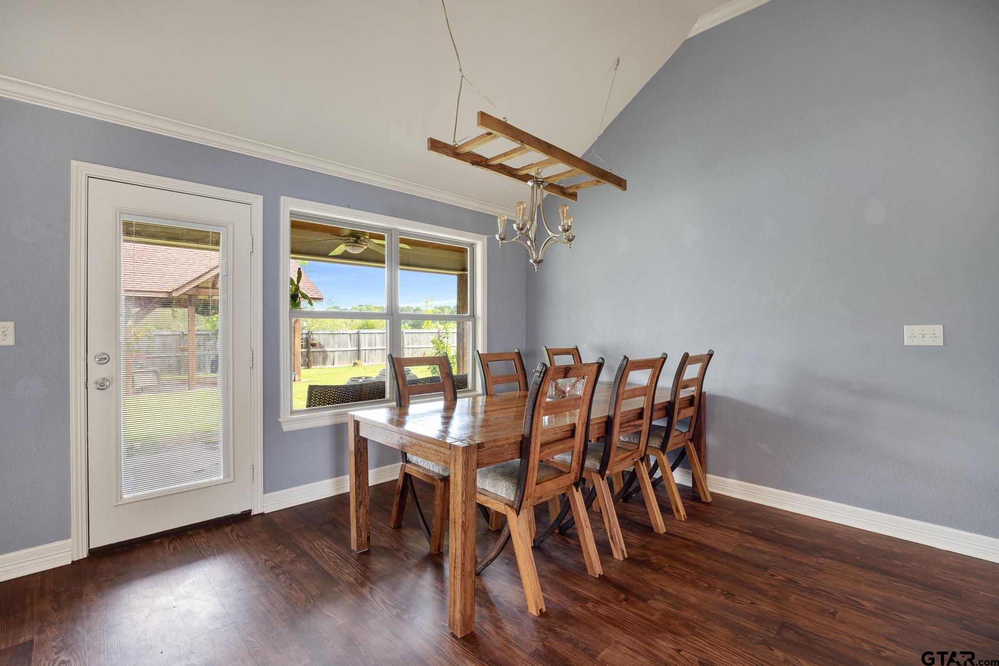 565 County Road 182 E