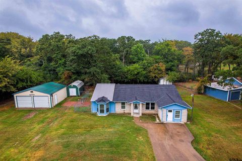 A home in Gun Barrel City