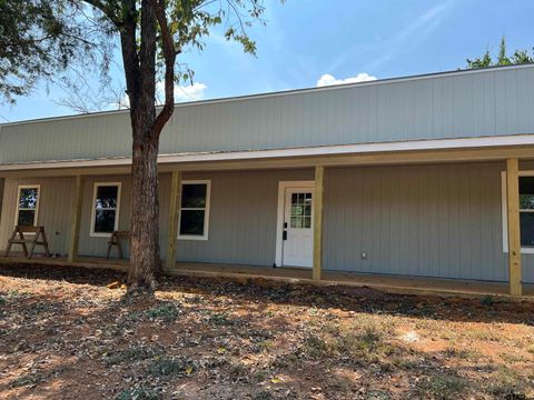 152 Royal Dr W Bullard TX 75757