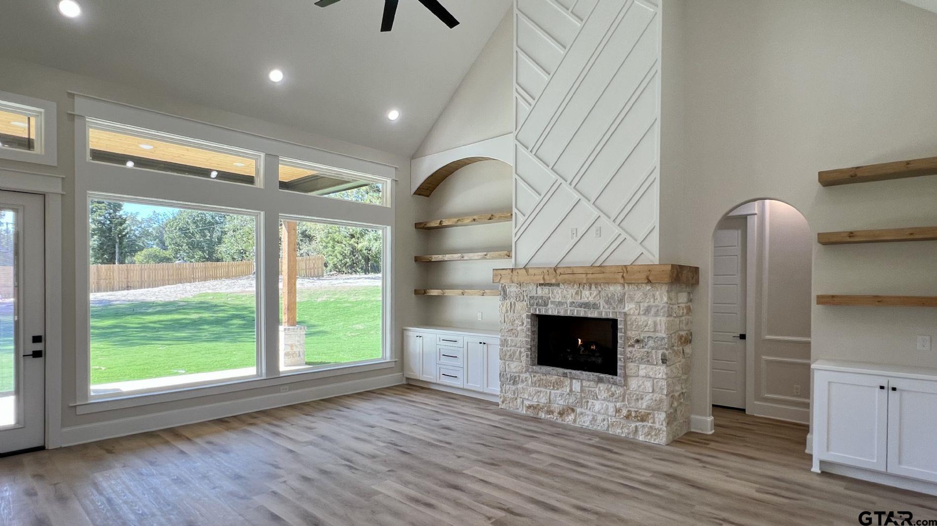 14406 Woodland Creek Dr