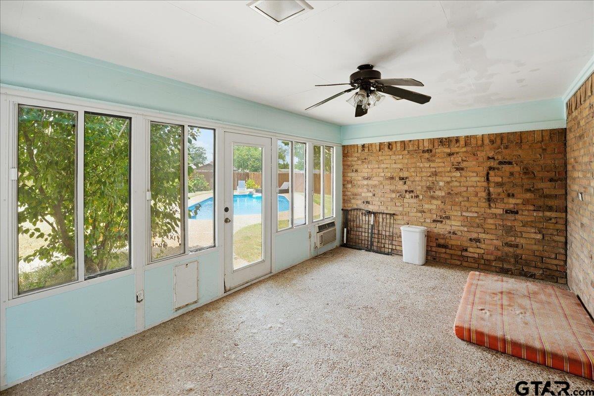 130 MULBERRY