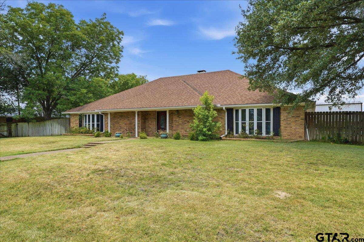 130 MULBERRY