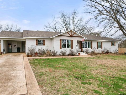 A home in Hughes Springs