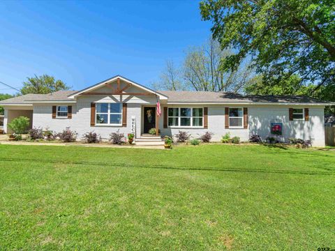 A home in Hughes Springs