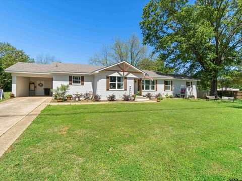 A home in Hughes Springs