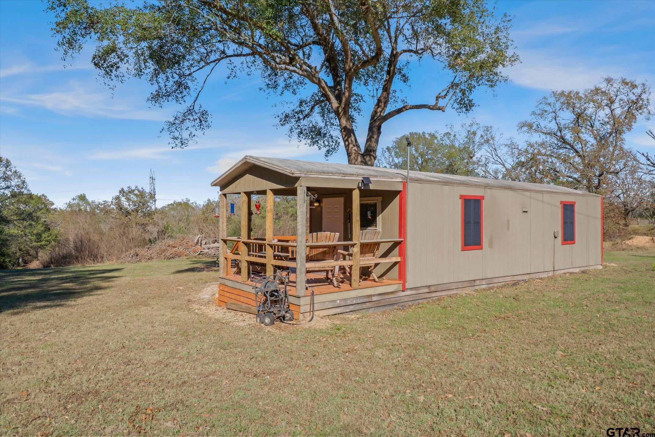 191 Private Road 5701