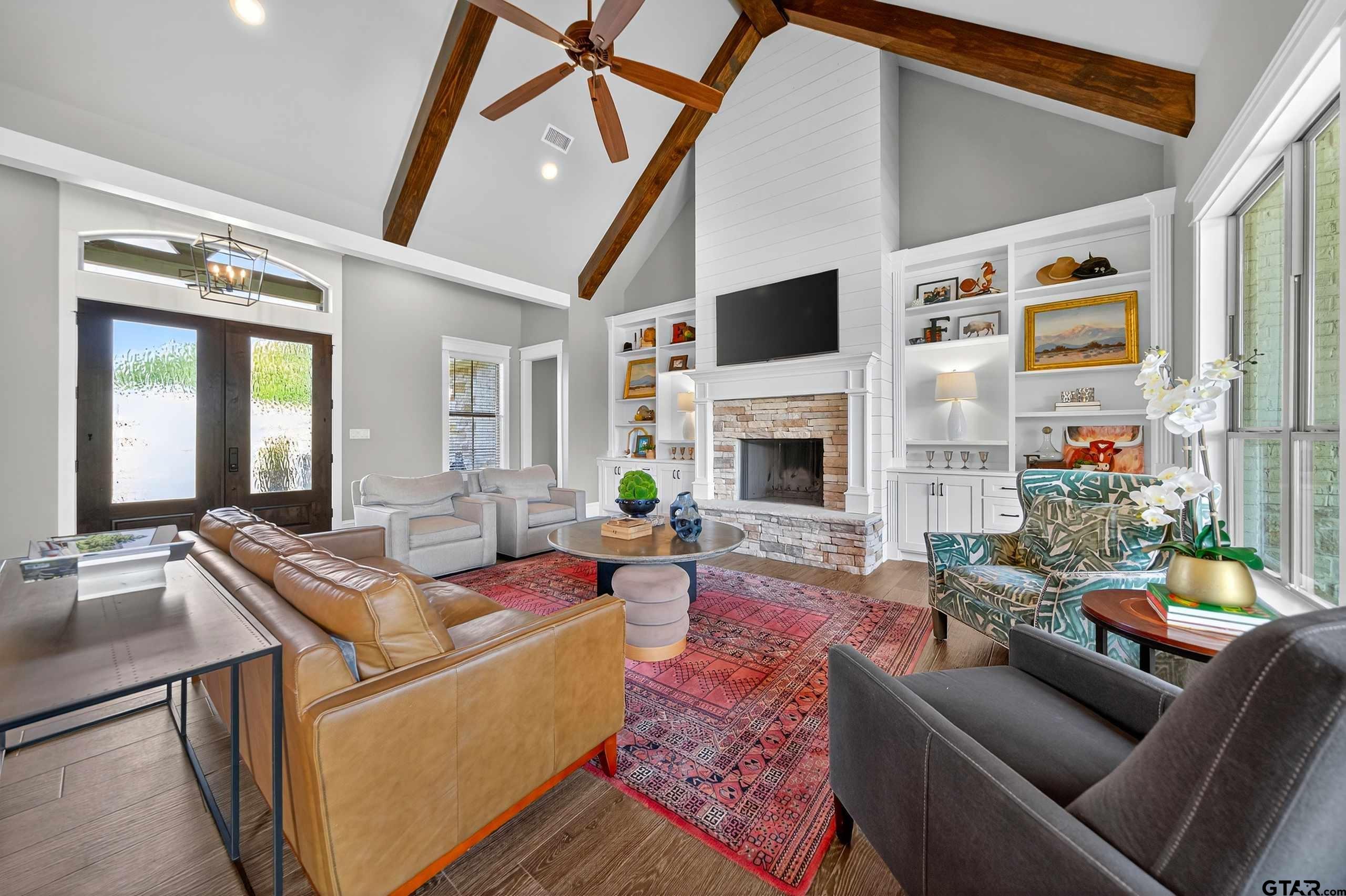 11855 County Road 1169