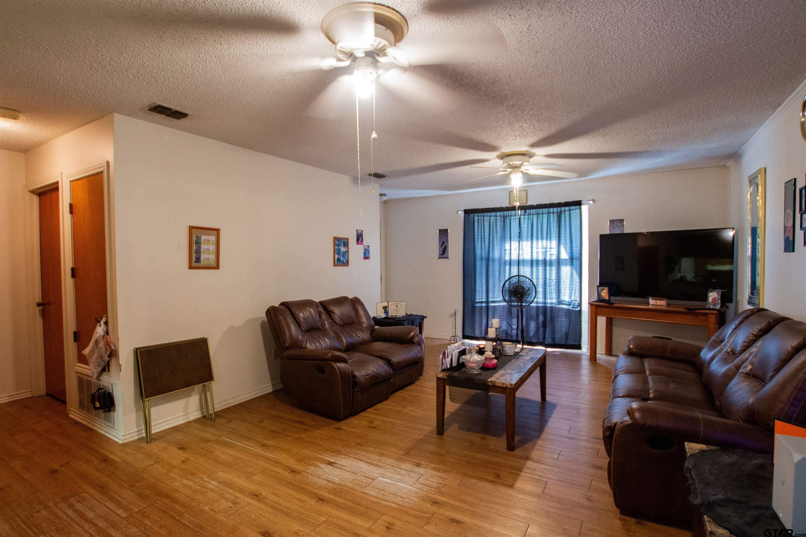 13438, 13462, Rhudy Dr