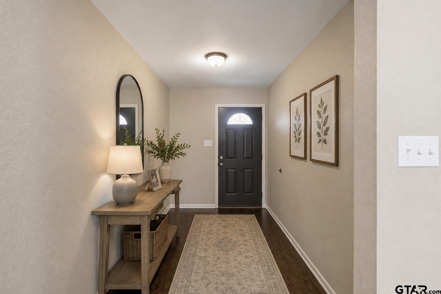 598 N Hidden Forest