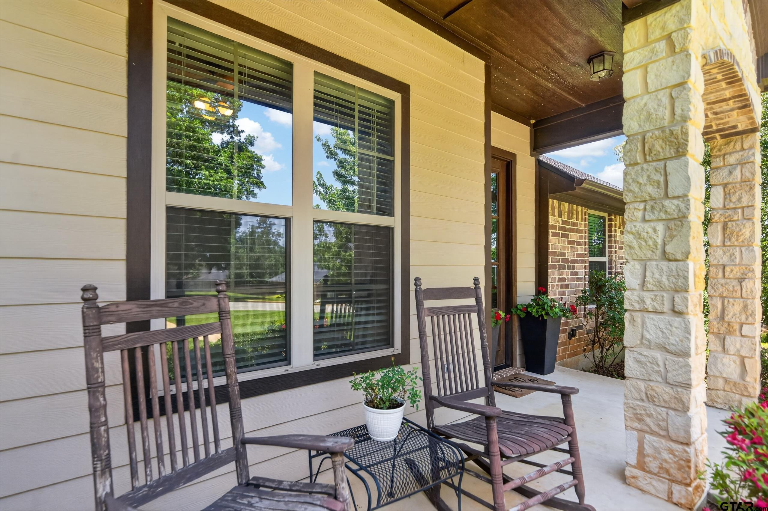 14420 Cedarwood Circle