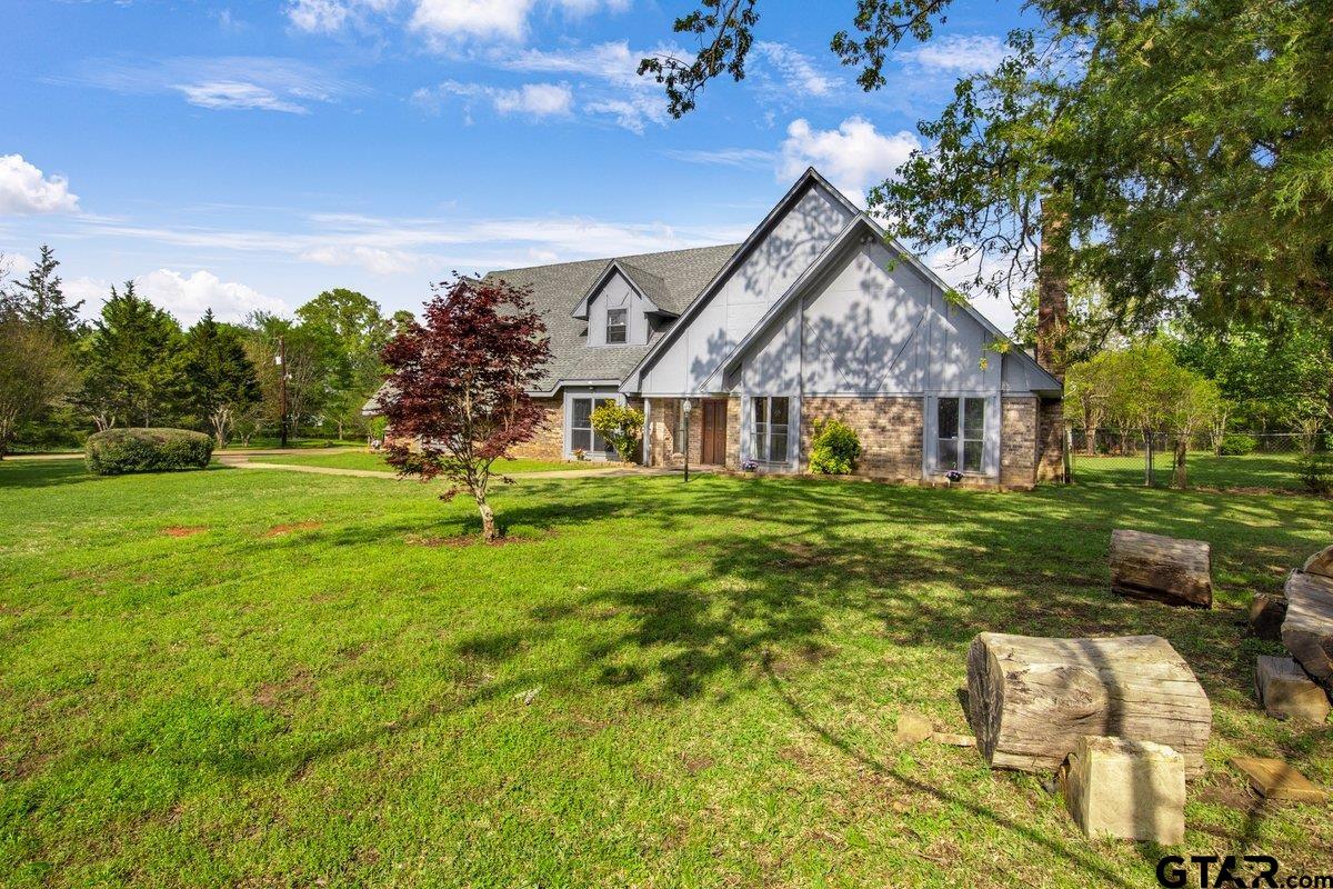213 County Road 1407