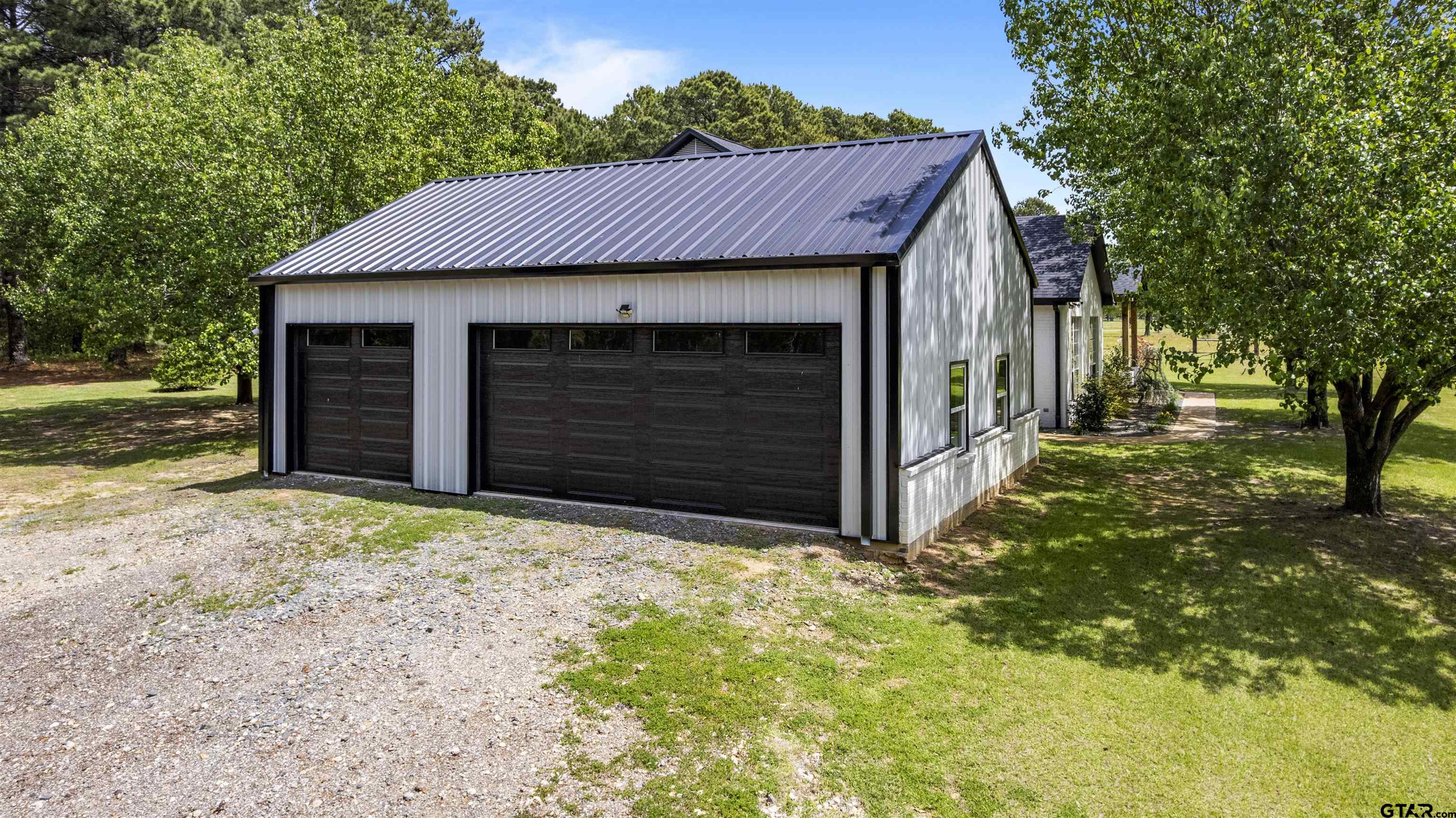 3570 County Road 3601