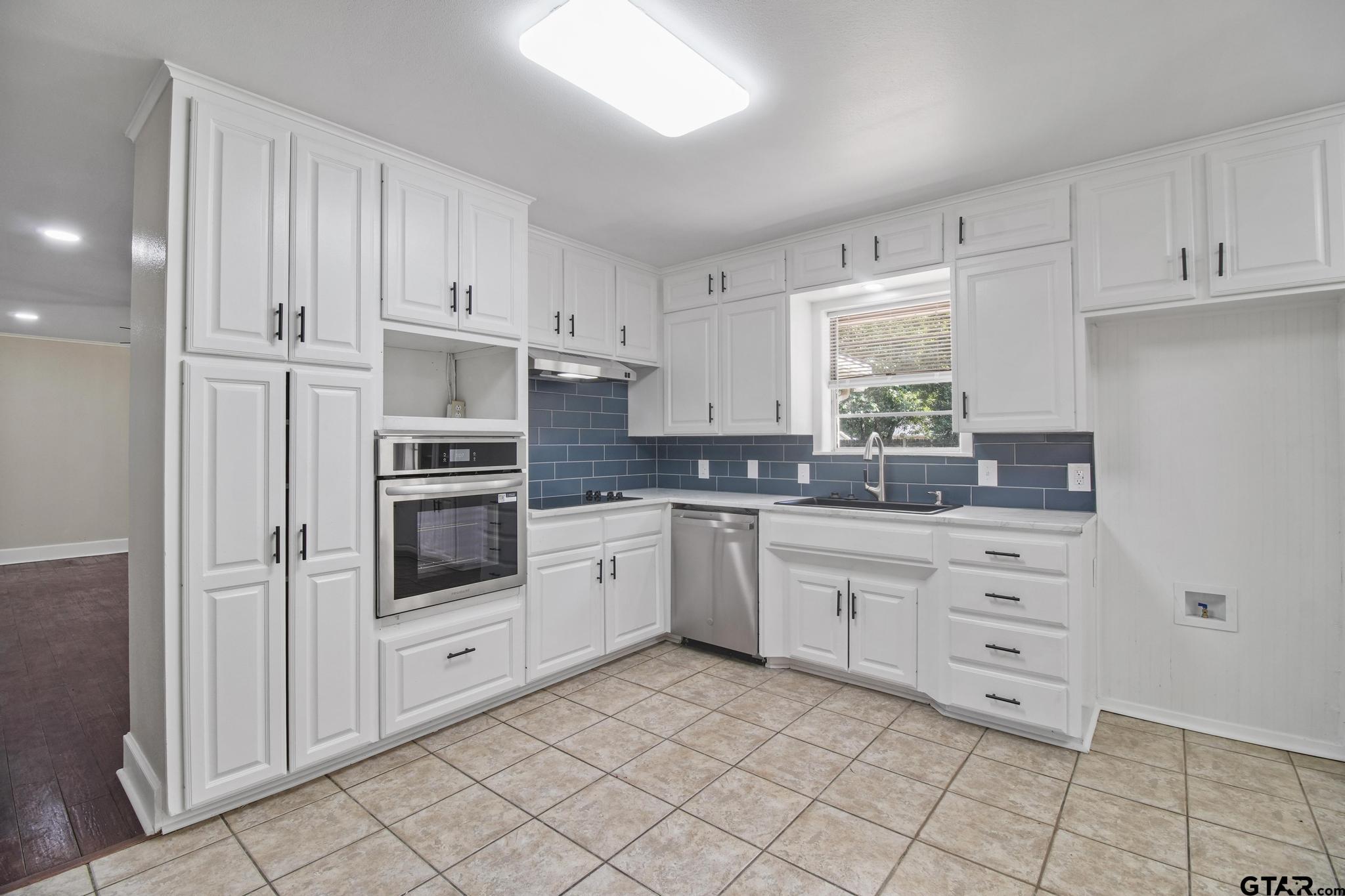 117 Ridgecrest Dr.