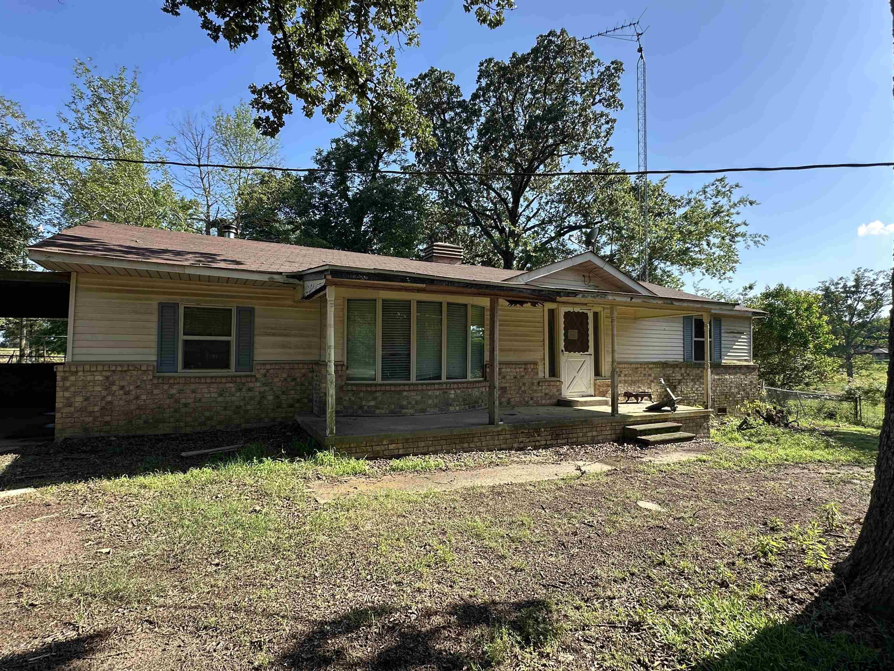 21070 CR 2207 (Whispering Pines)