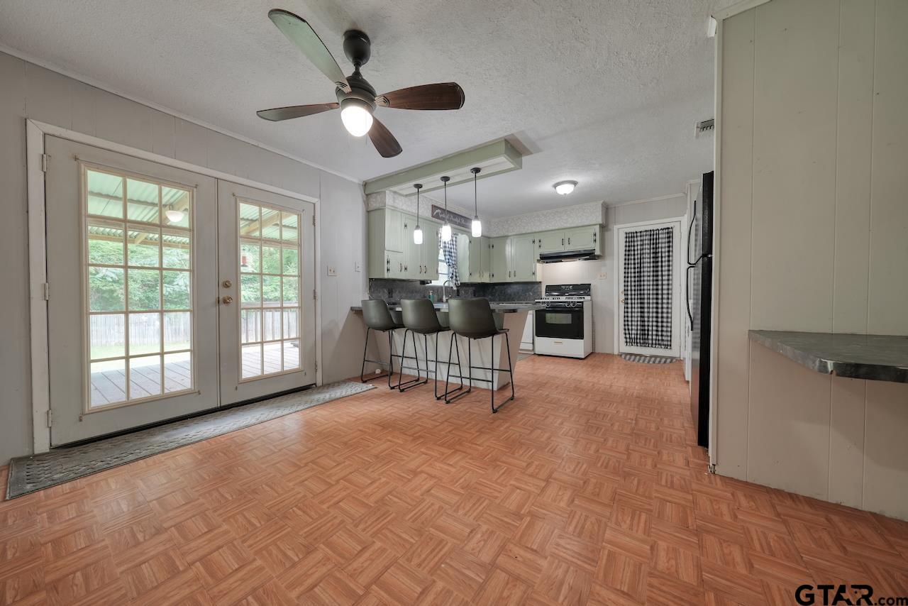 107 Lado De Loma Drive