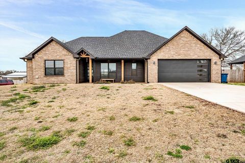 A home in Bullard