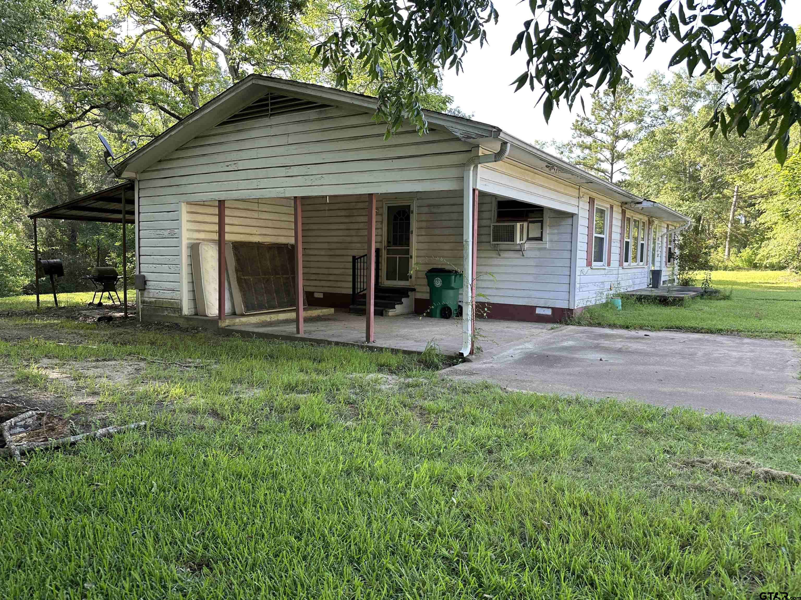 107 Shell St.