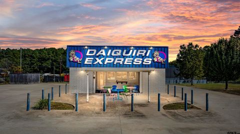 3020 S Eastman Longview TX 75602