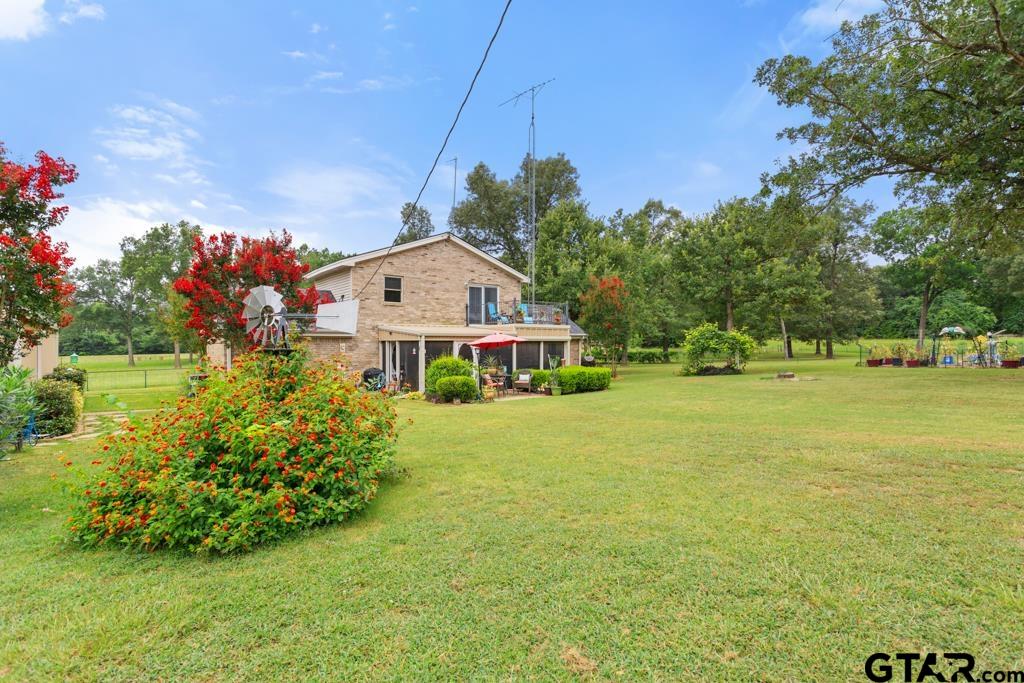 220 County Road 1477