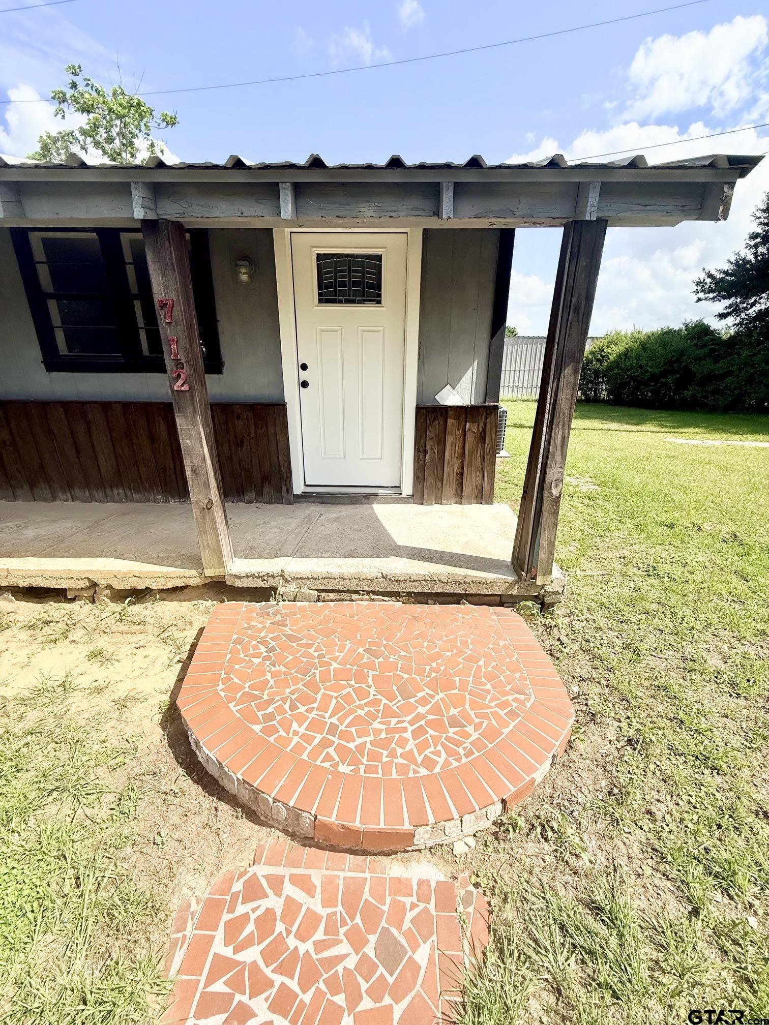 712 Norman Lane