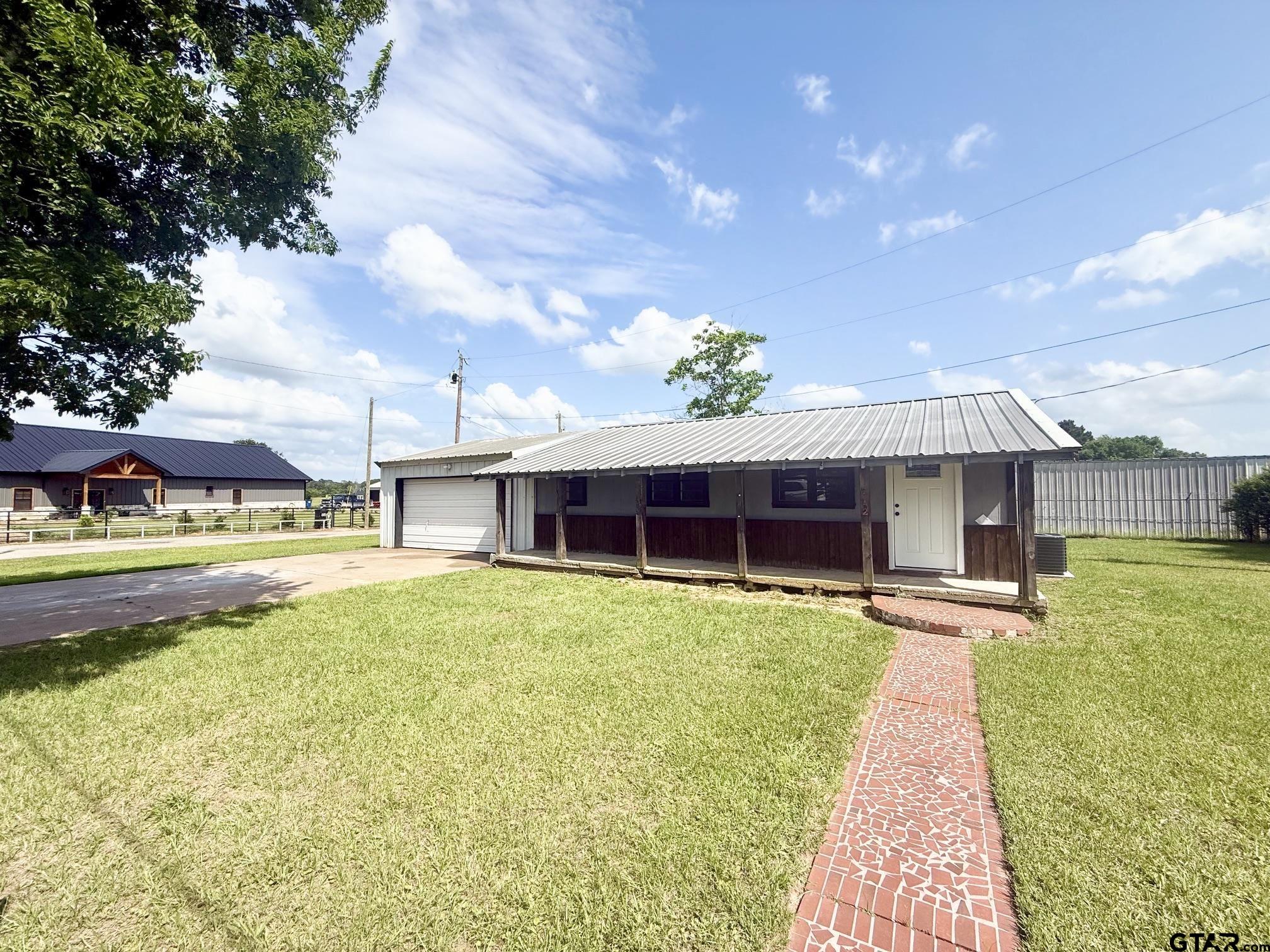 712 Norman Lane
