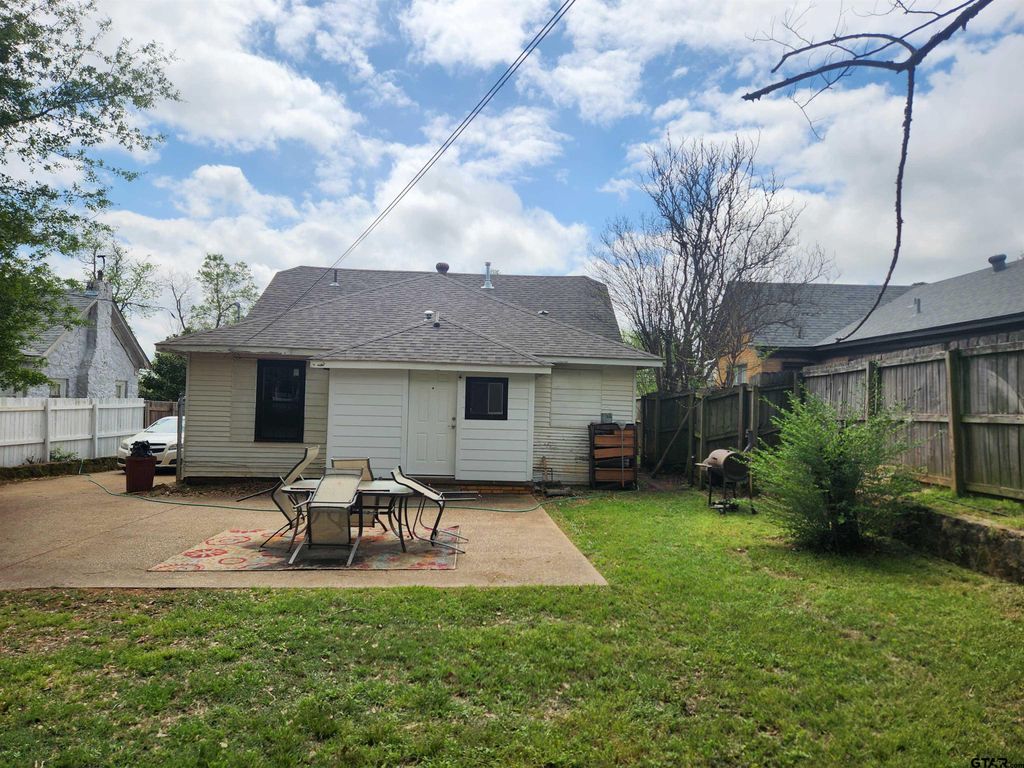 listing image 24