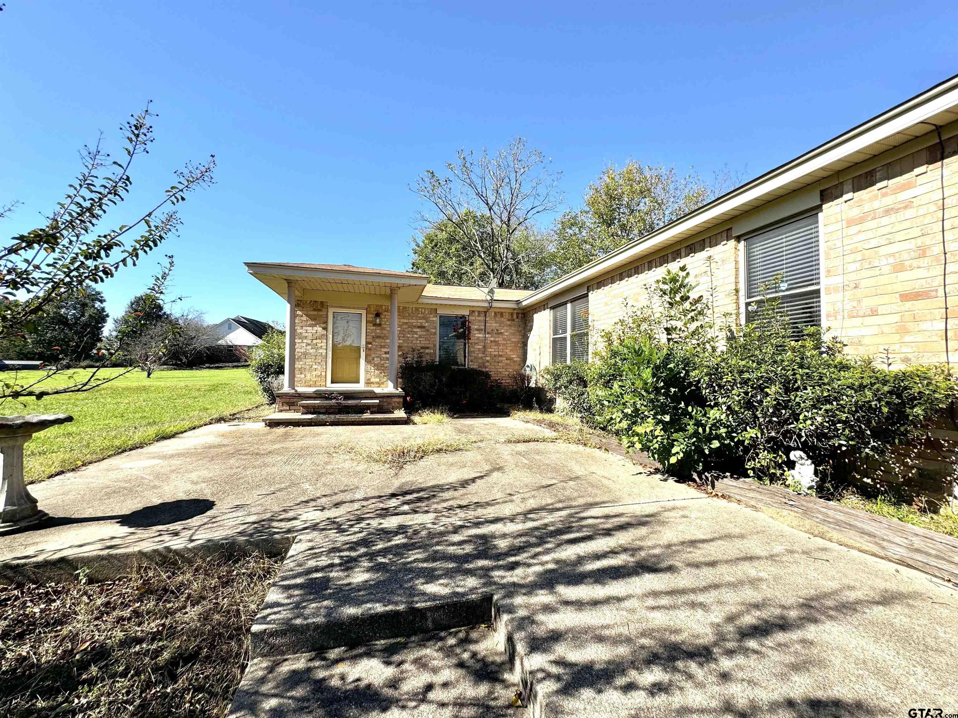 10795 Hwy 135 N