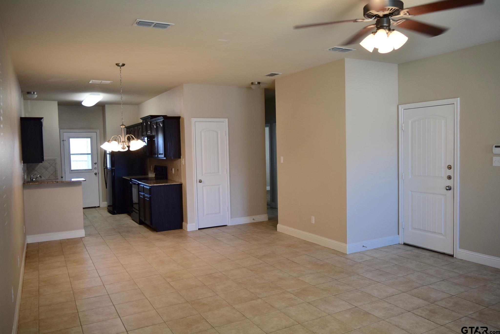 303/309 Princess Place