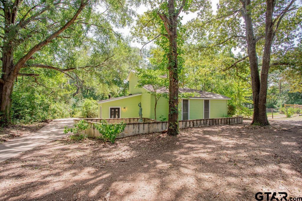 1615 Ginger Dr