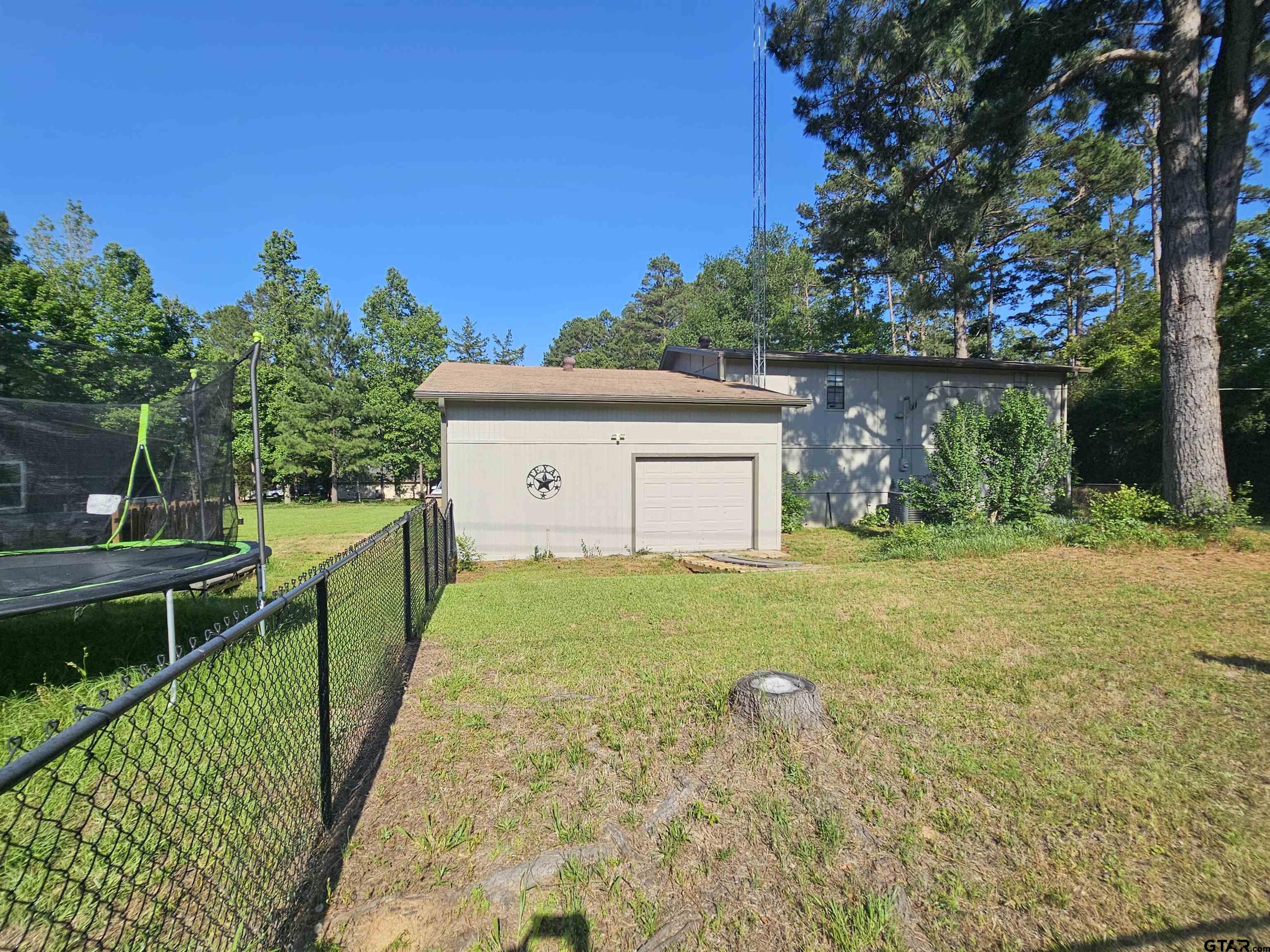 411 Green Meadow Trail