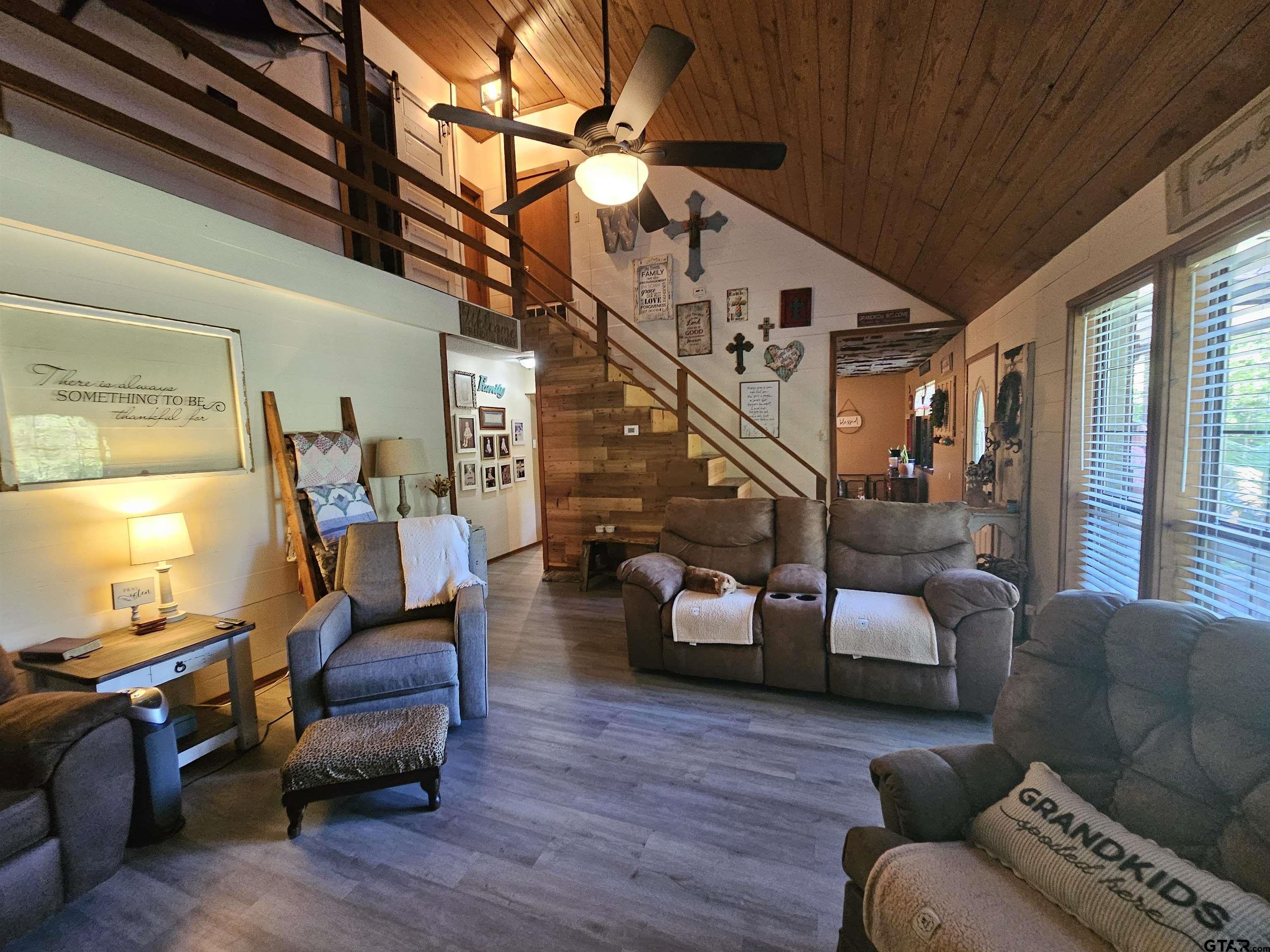 411 Green Meadow Trail