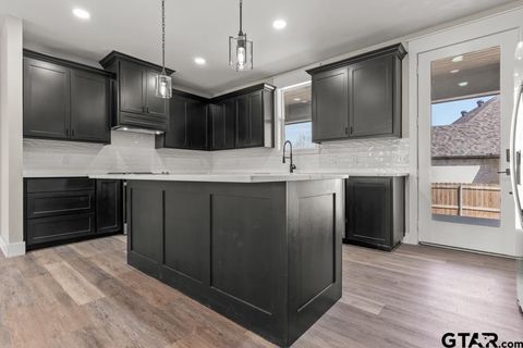 A home in Bullard