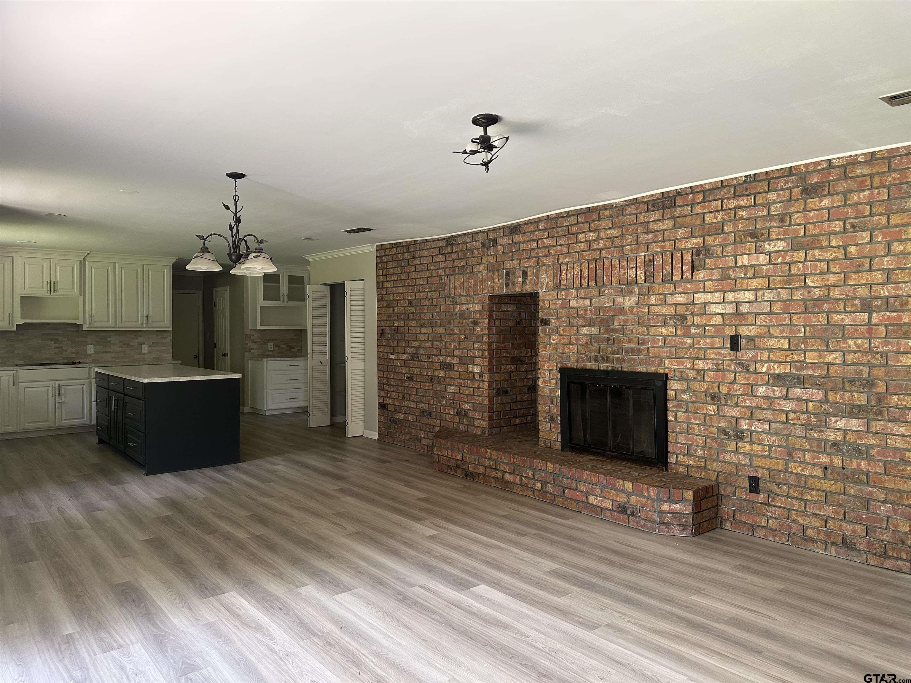 141 Meador Rd