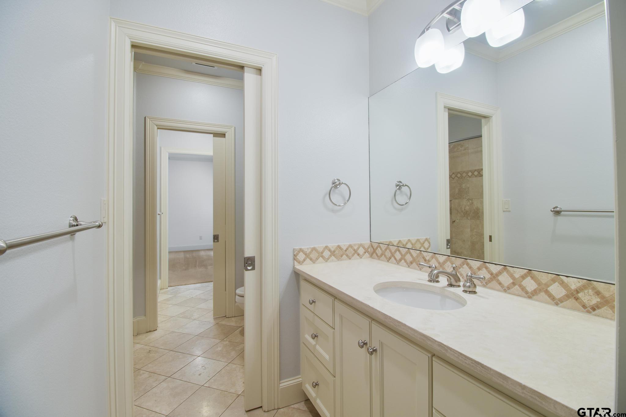3025 Stonegate Blvd, Tyler, TX, 75703, USA, 5 Bedrooms Bedrooms, ,5 BathroomsBathrooms,Residential,Pending,3025 Stonegate Blvd,26007446