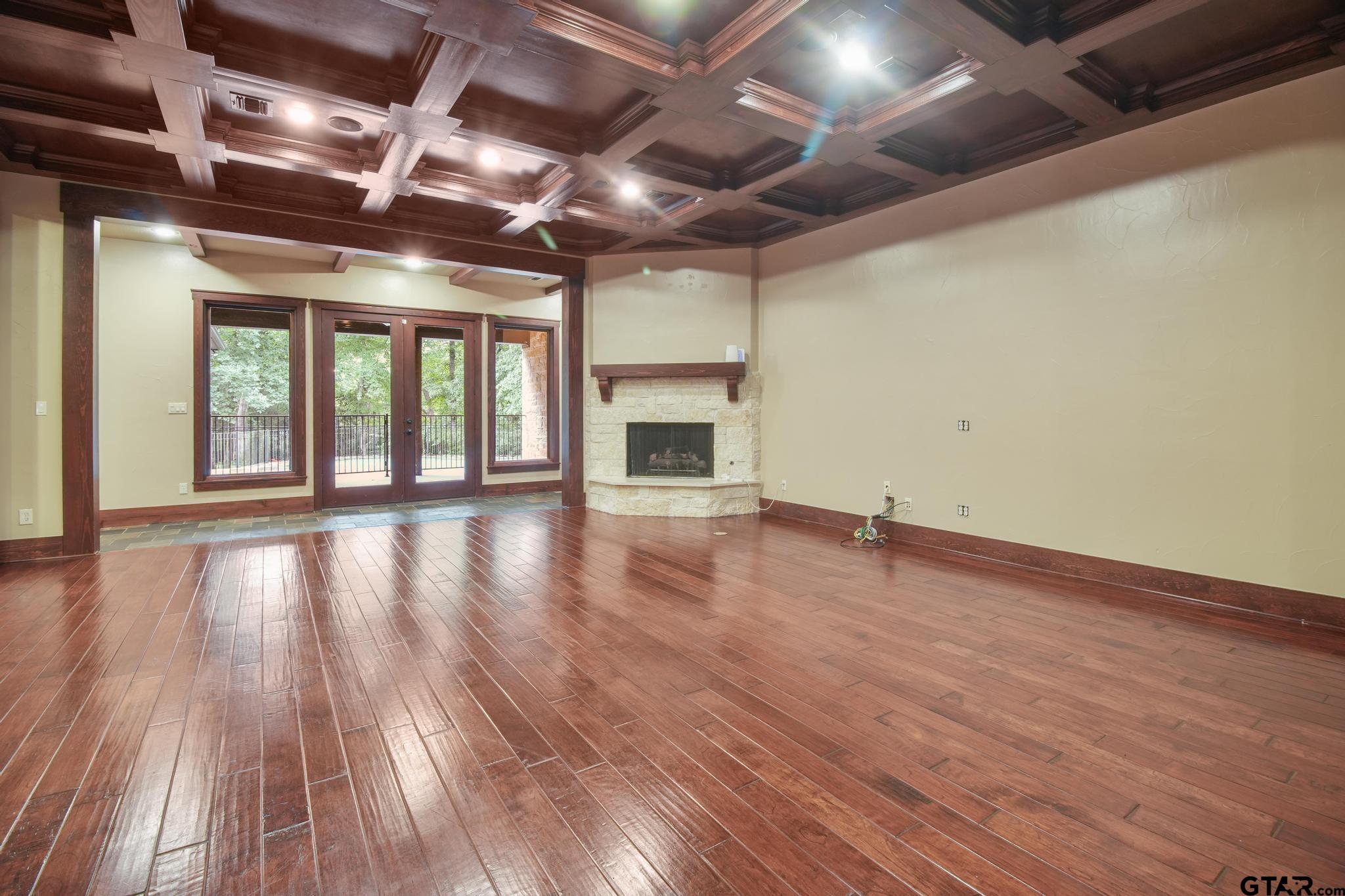 3025 Stonegate Blvd, Tyler, TX, 75703, USA, 5 Bedrooms Bedrooms, ,5 BathroomsBathrooms,Residential,Pending,3025 Stonegate Blvd,26007446
