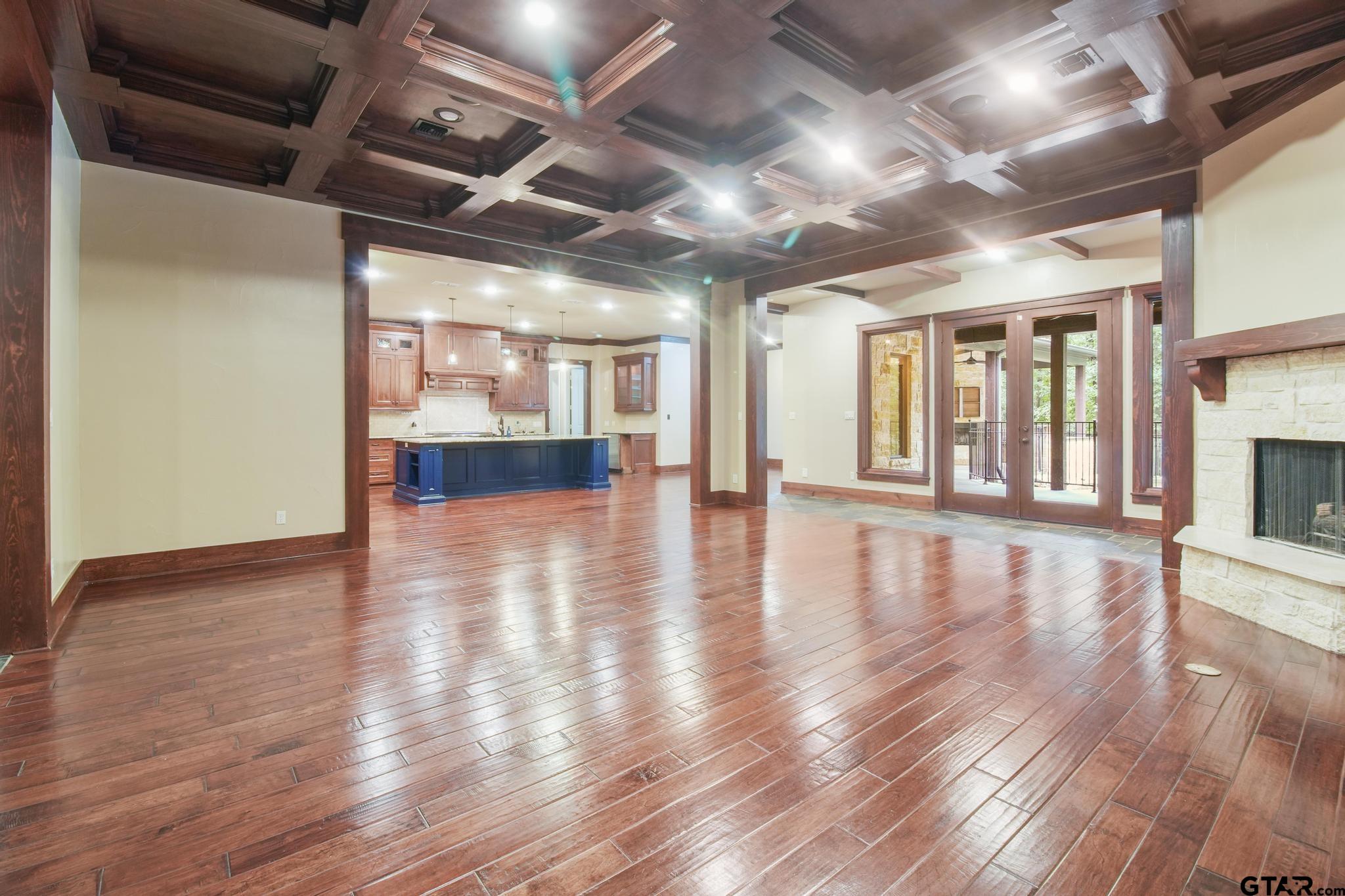 3025 Stonegate Blvd, Tyler, TX, 75703, USA, 5 Bedrooms Bedrooms, ,5 BathroomsBathrooms,Residential,Pending,3025 Stonegate Blvd,26007446