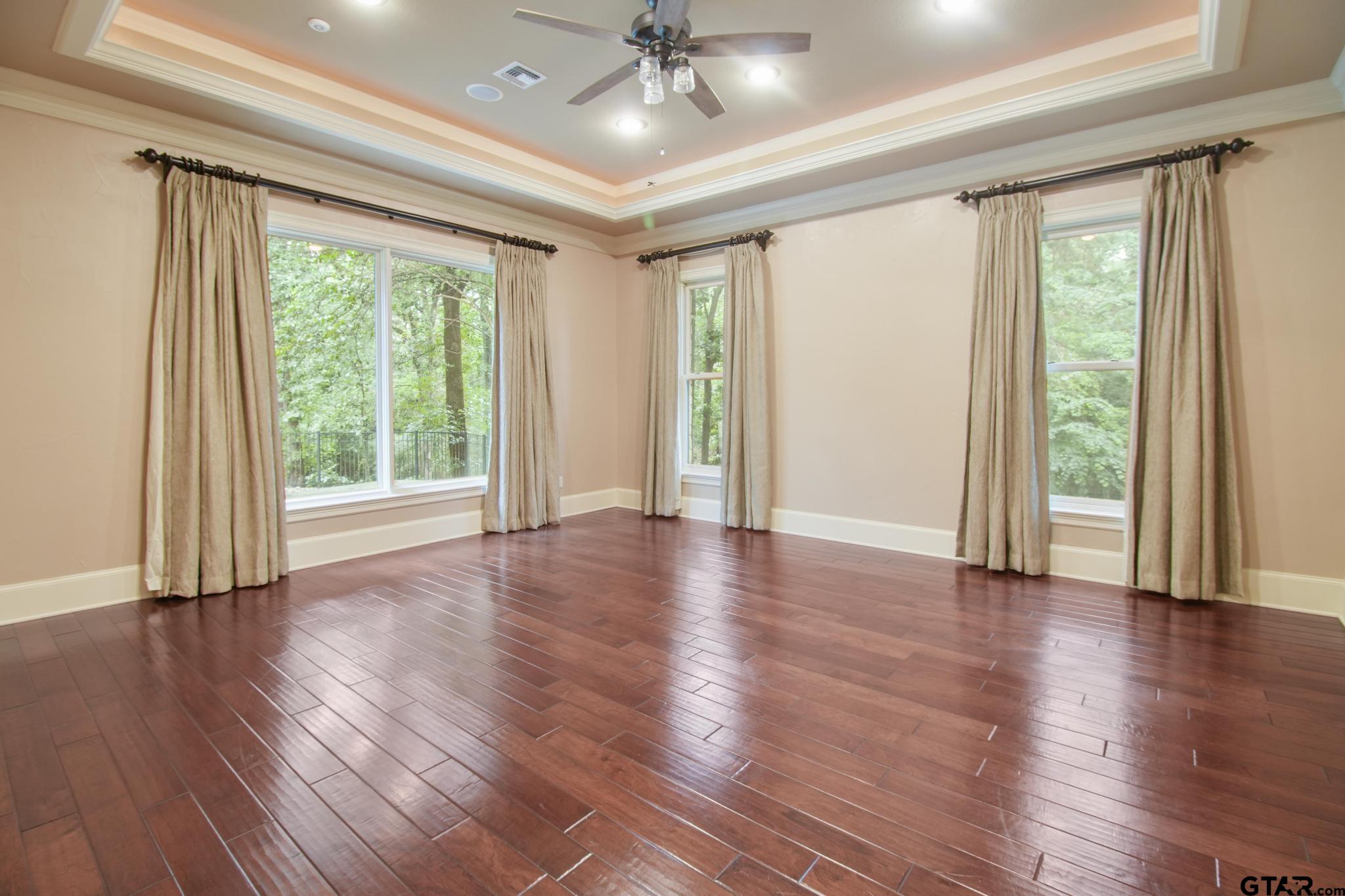 3025 Stonegate Blvd, Tyler, TX, 75703, USA, 5 Bedrooms Bedrooms, ,5 BathroomsBathrooms,Residential,Pending,3025 Stonegate Blvd,26007446