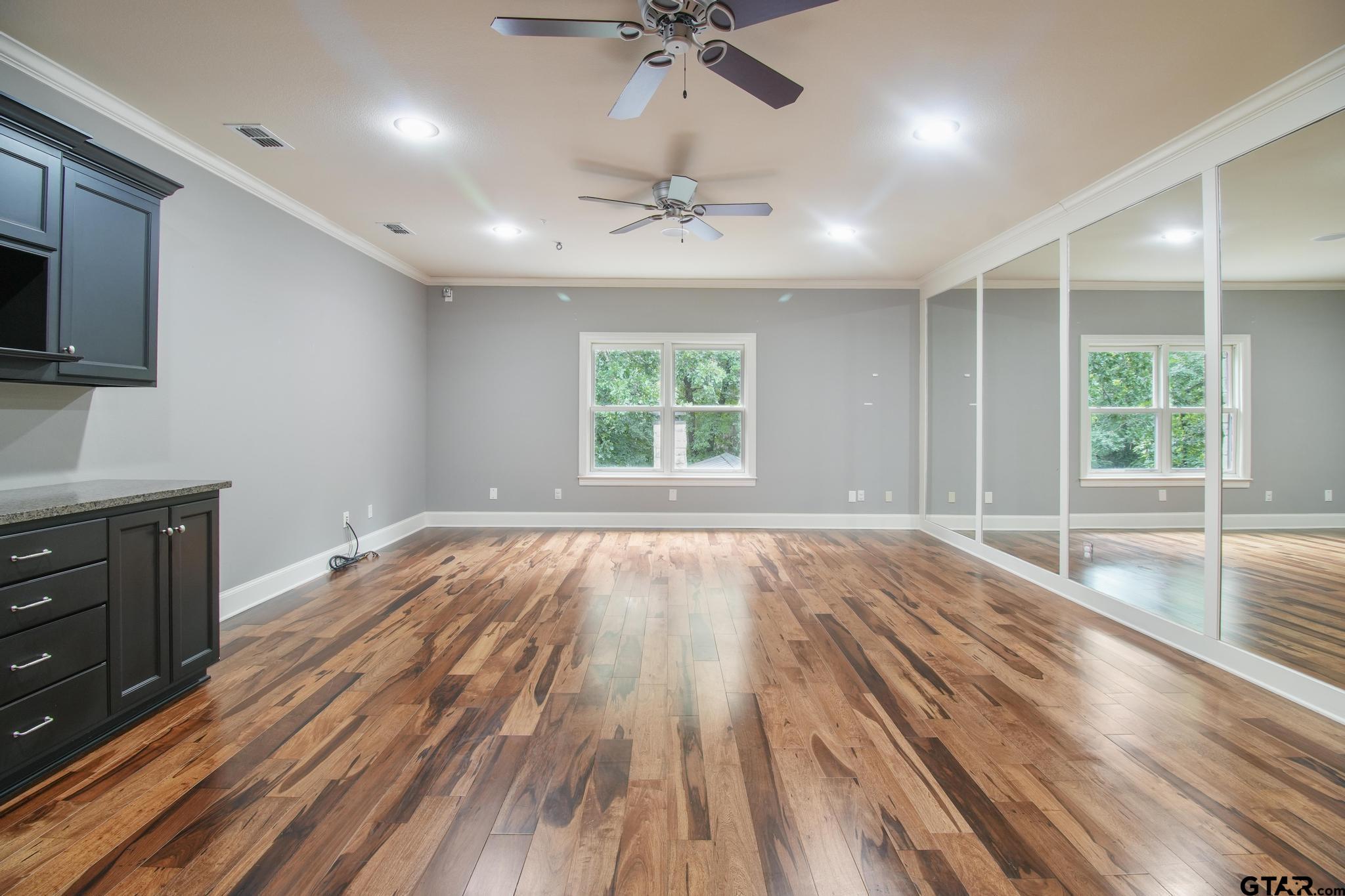 3025 Stonegate Blvd, Tyler, TX, 75703, USA, 5 Bedrooms Bedrooms, ,5 BathroomsBathrooms,Residential,Pending,3025 Stonegate Blvd,26007446