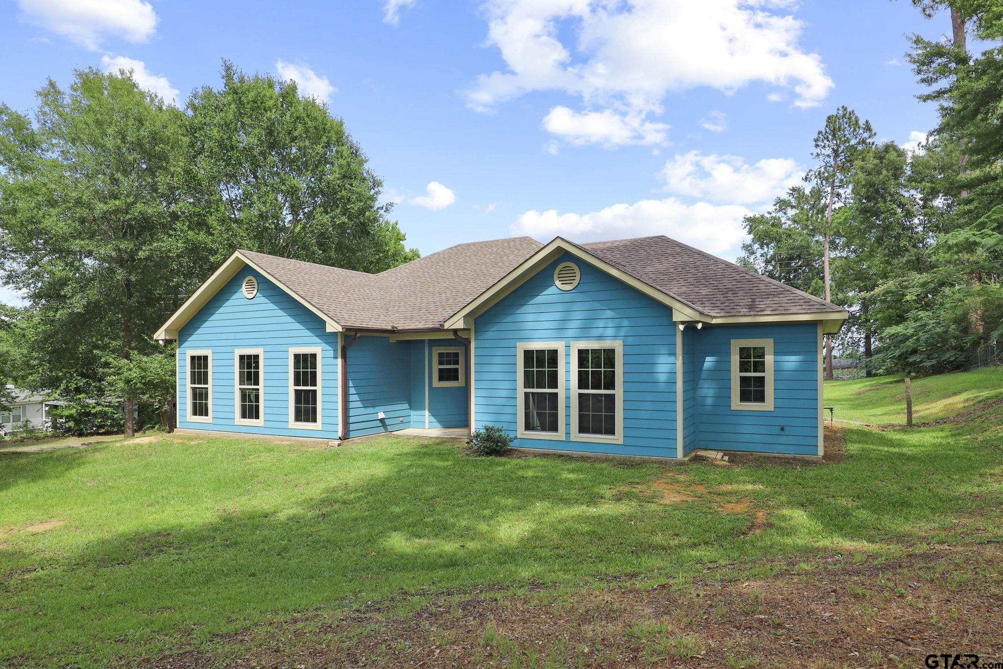 23151 County Road 2159