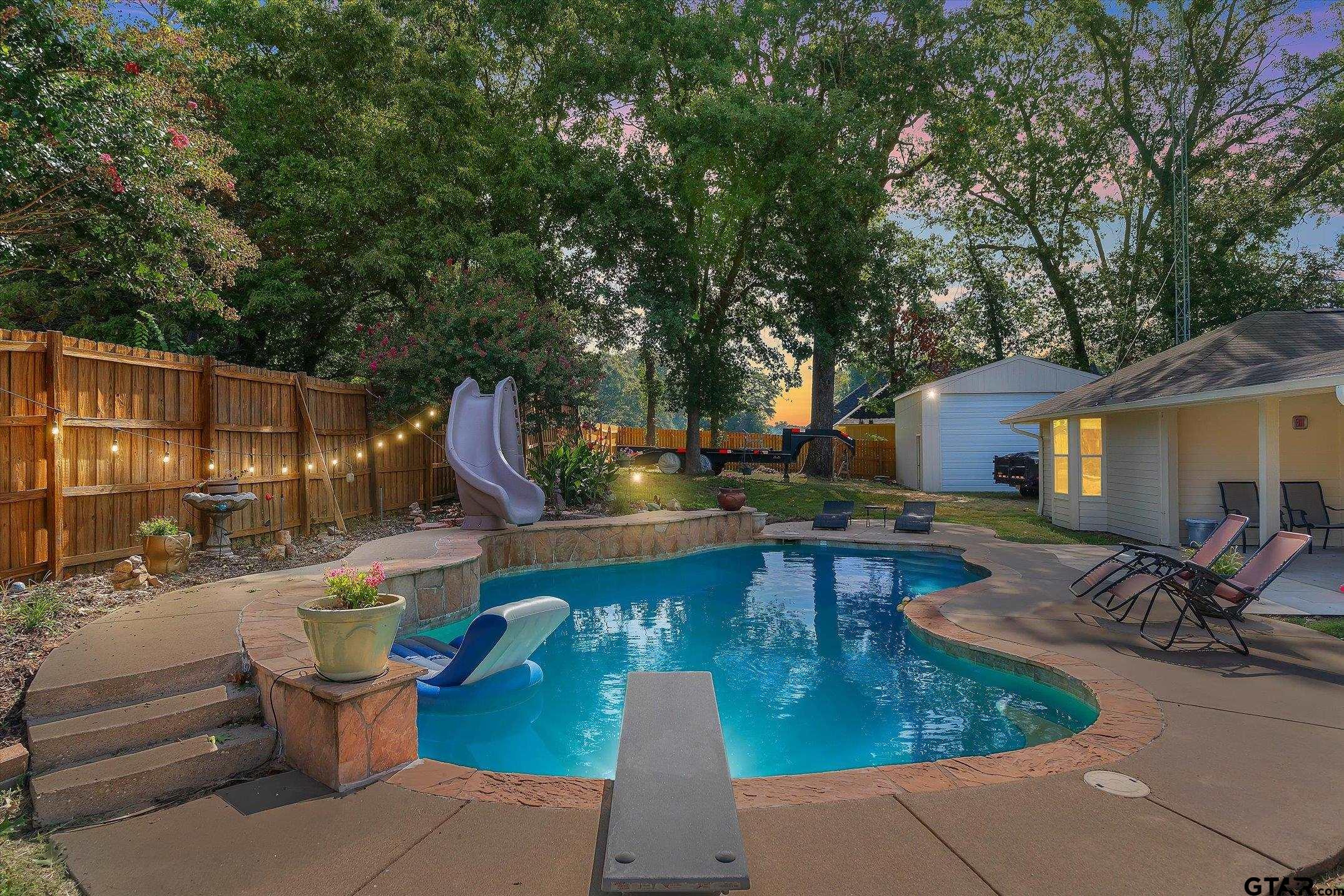 1410 County Road 2230