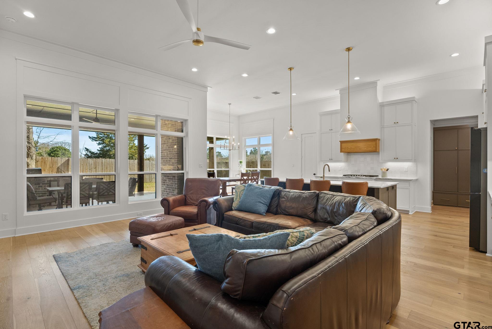 4428 Keechi Creek Rd