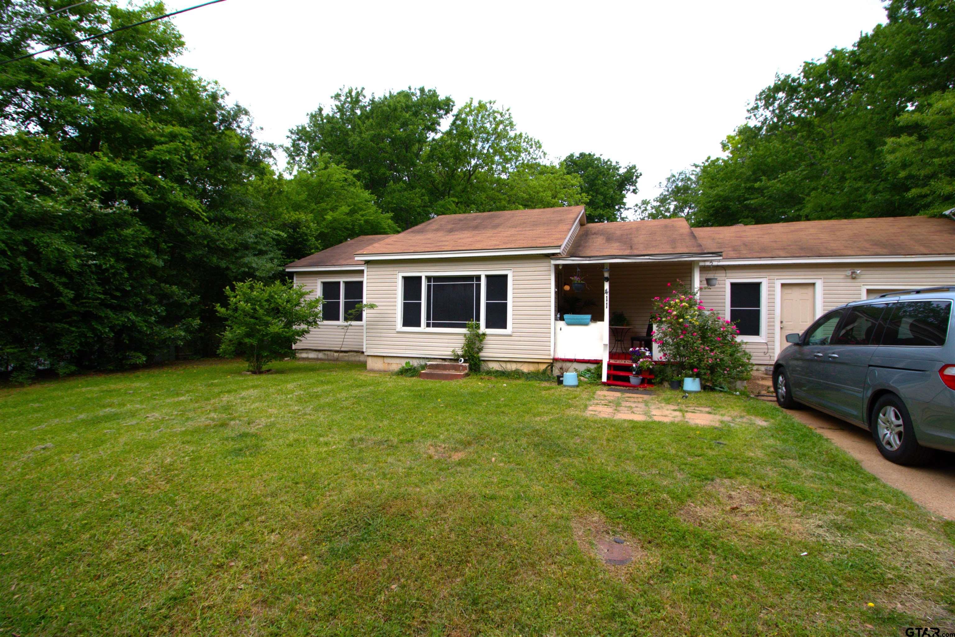 411 Plainview St.