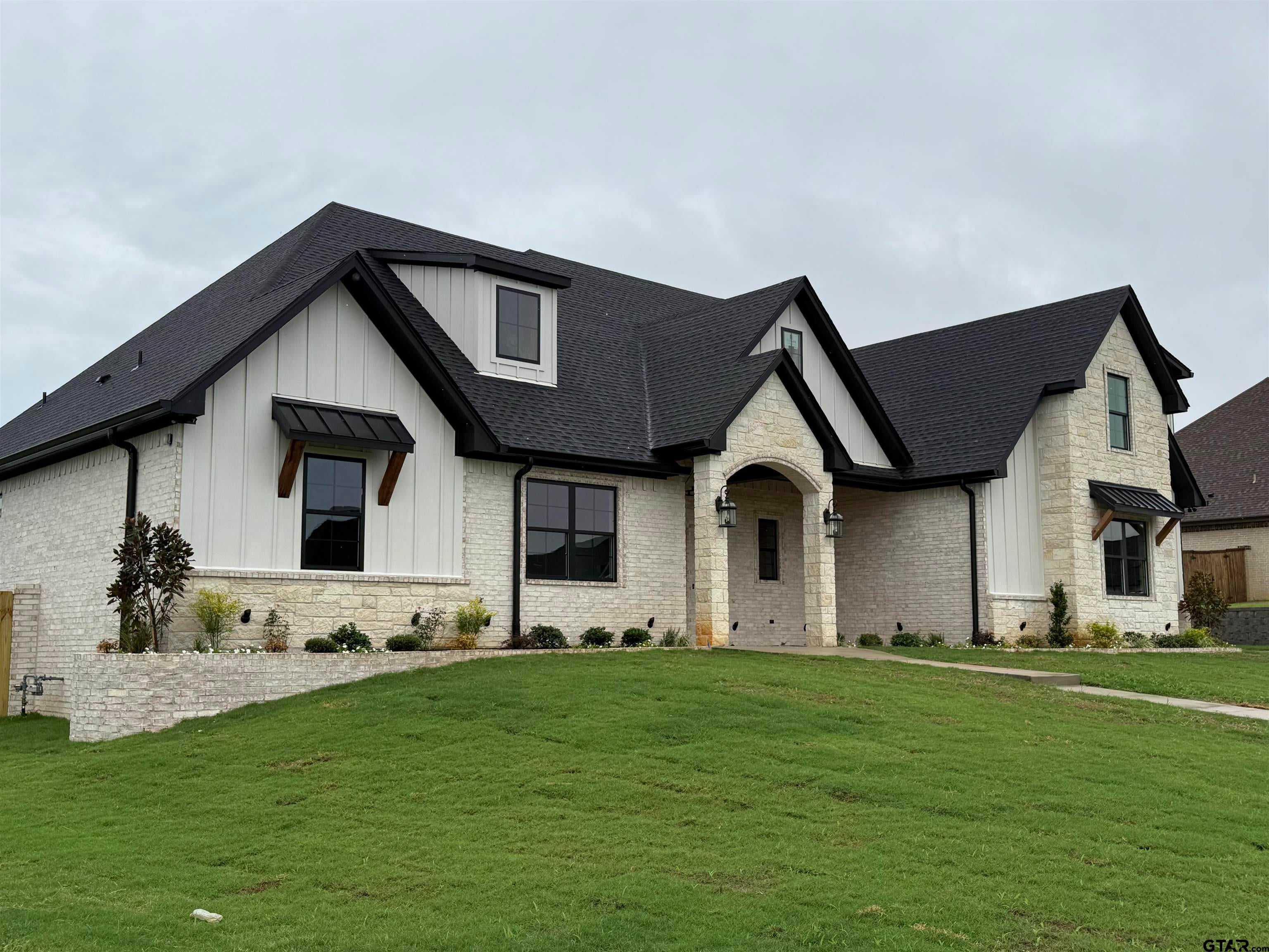 115 Eland Way