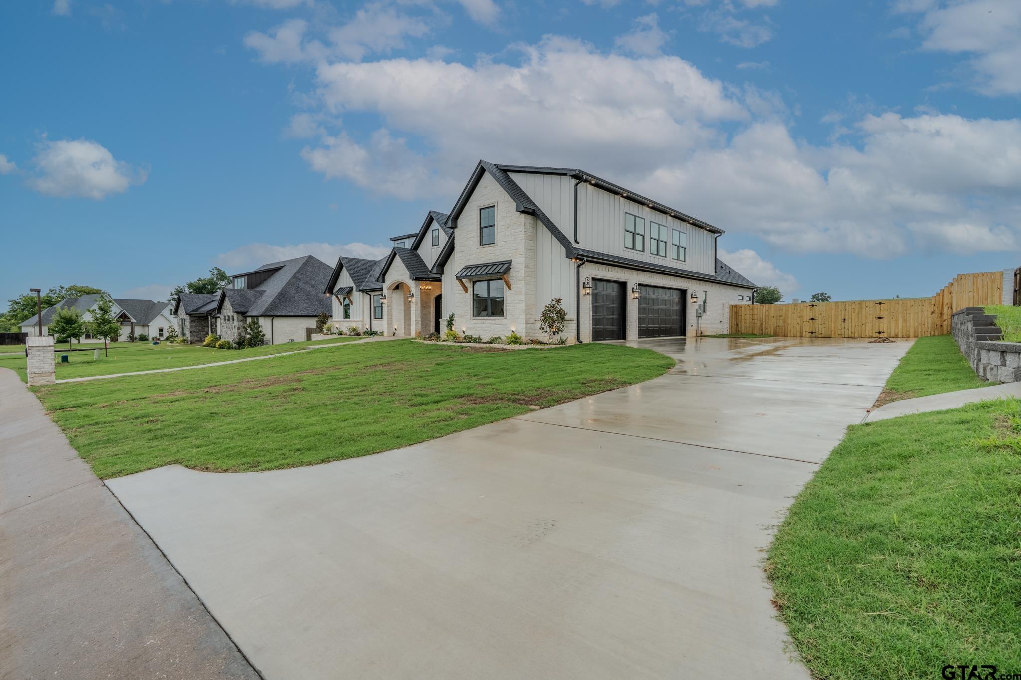 115 Eland Way