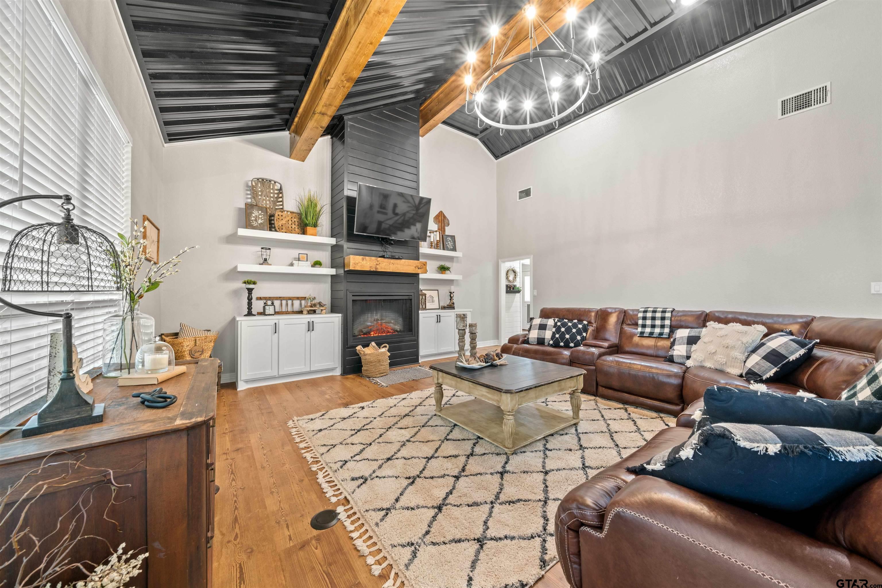 18085 County Road 479