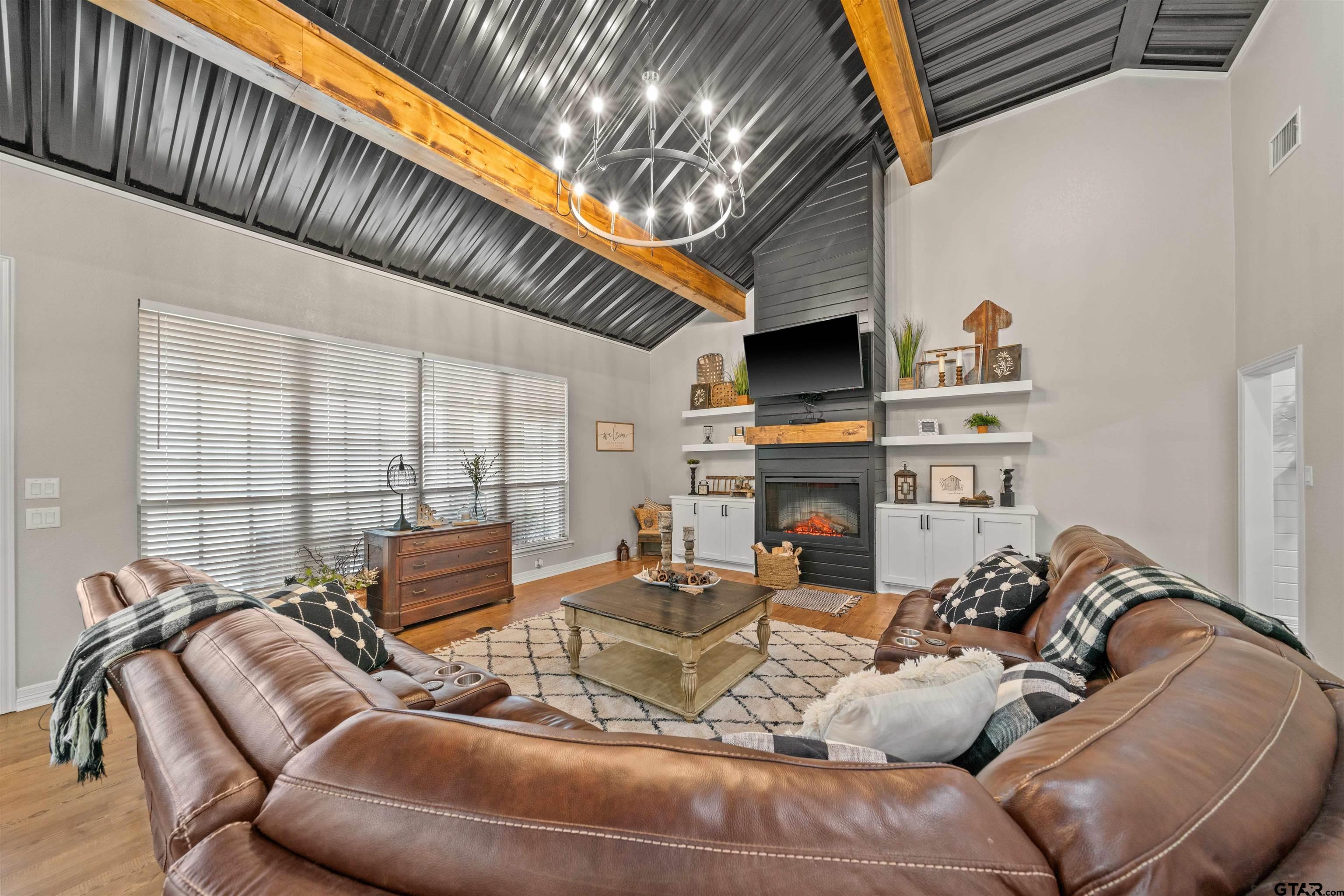 18085 County Road 479