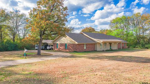 2370 CR 3314 Omaha TX 75571