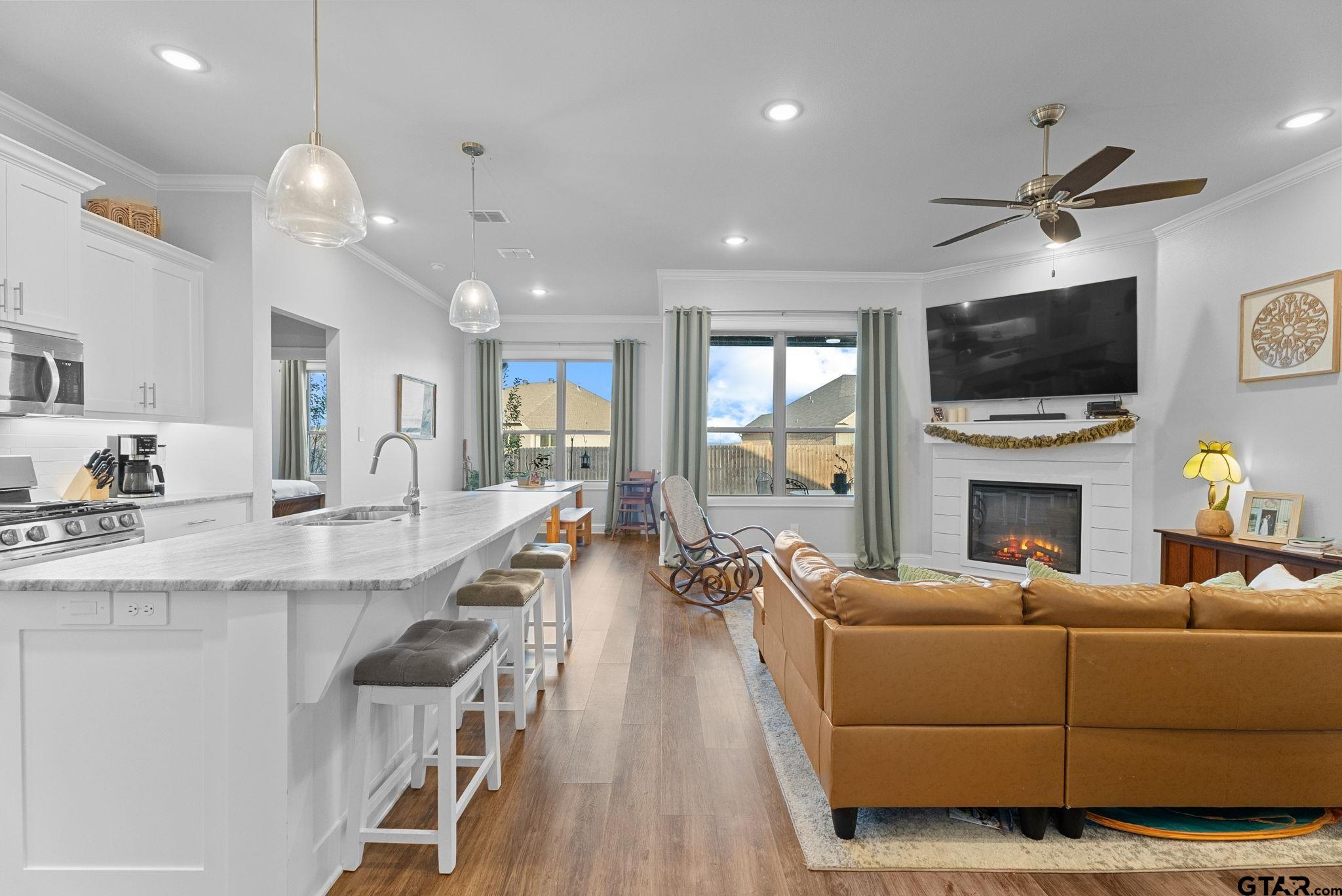 122 Kingston Crossing Lane