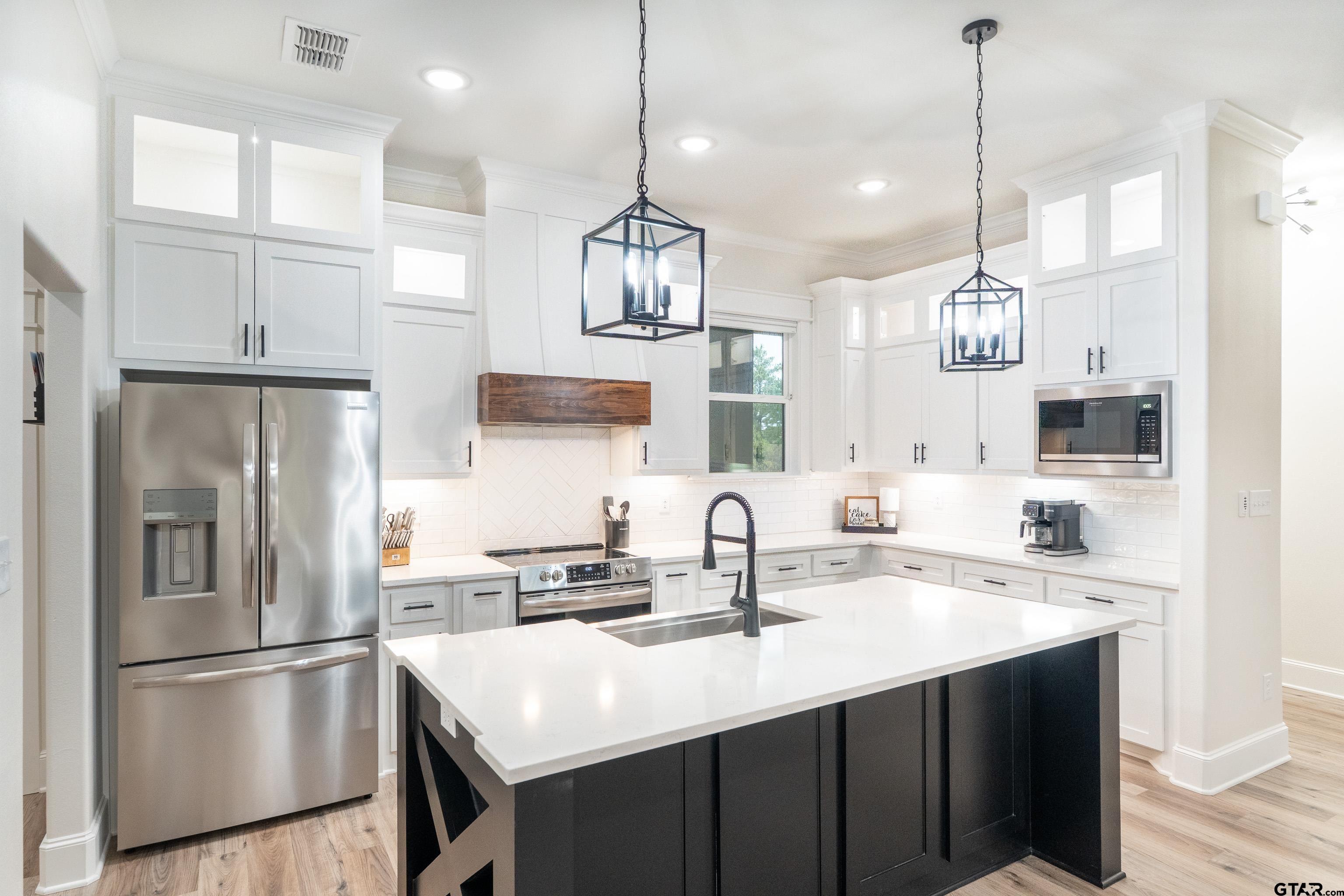 4244 County Road 1295