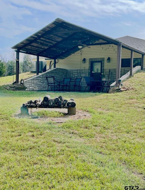 1000 CR 3211 Jacksonville TX 75766